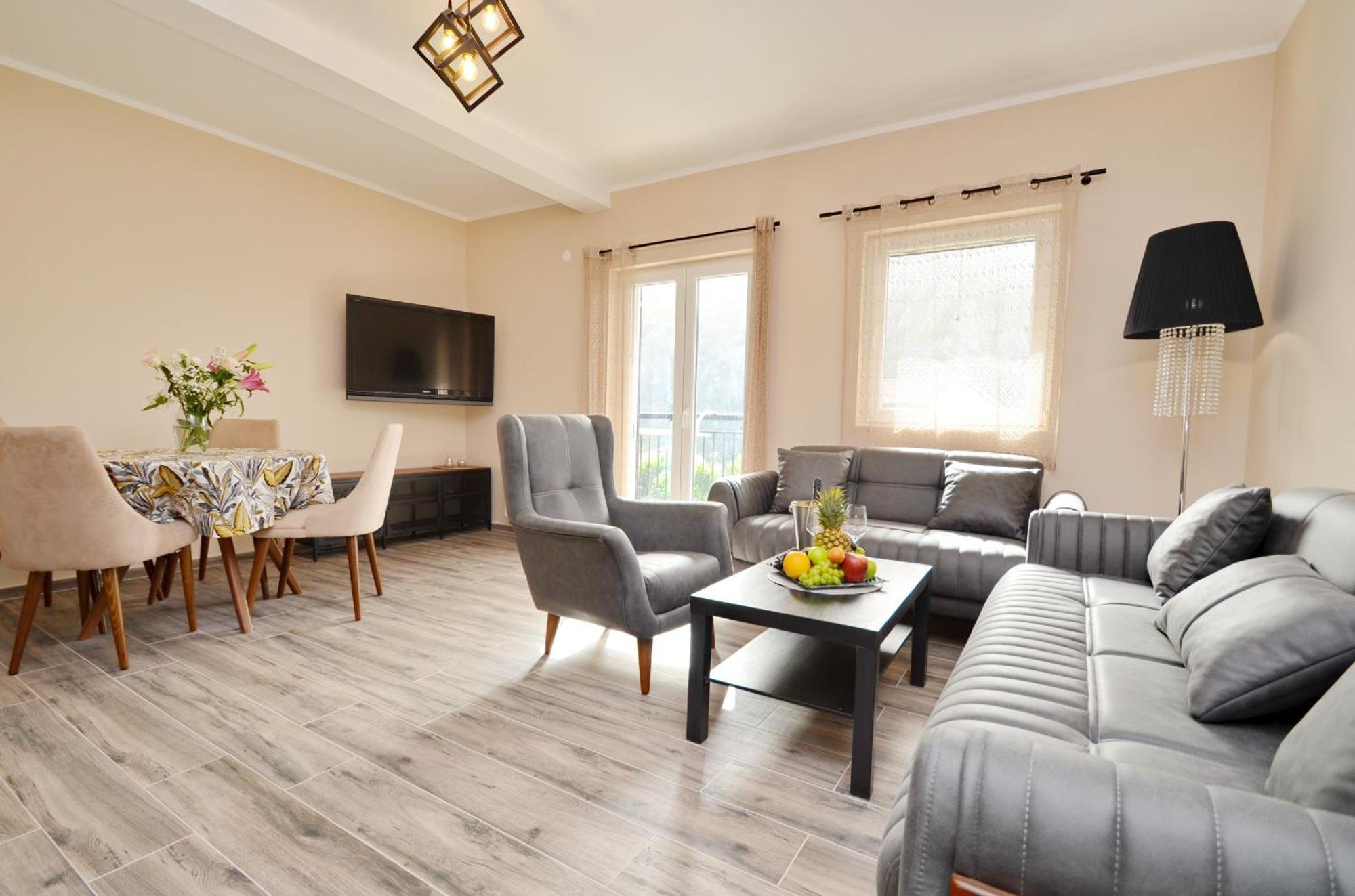 Apartments Orizzonte With Beautiful View Of The Bay Kotor Bagian luar foto