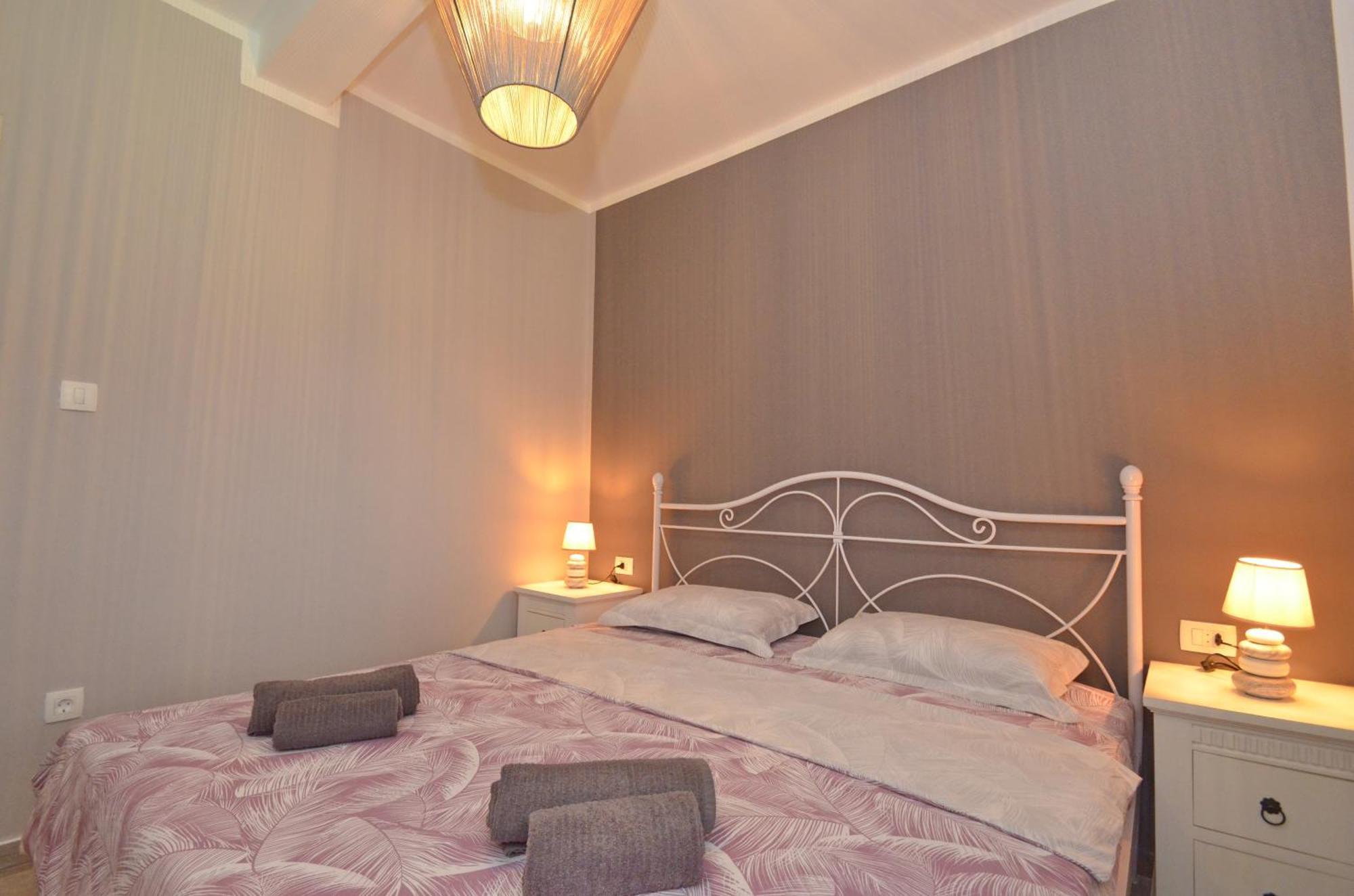 Apartments Orizzonte With Beautiful View Of The Bay Kotor Bagian luar foto