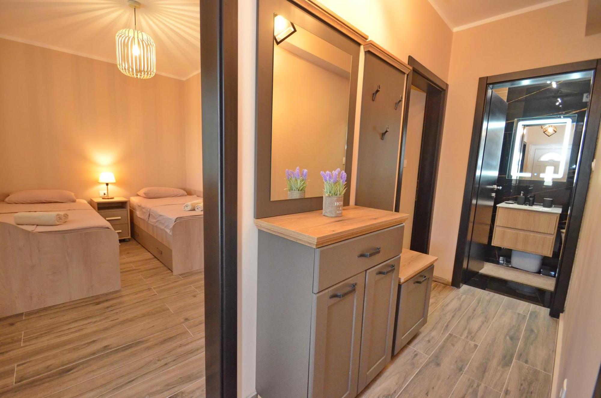 Apartments Orizzonte With Beautiful View Of The Bay Kotor Bagian luar foto