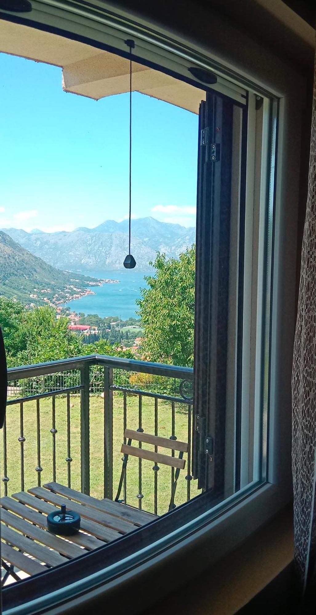 Apartments Orizzonte With Beautiful View Of The Bay Kotor Bagian luar foto